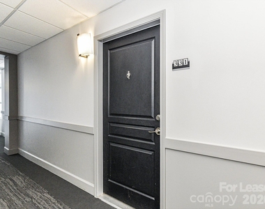 1315 East Boulevard - Photo Thumbnail 4