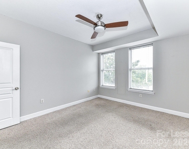 1315 East Boulevard - Photo Thumbnail 15