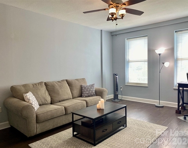 1315 East Boulevard - Photo Thumbnail 14