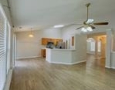 1725 Prism Place - Photo Thumbnail 14