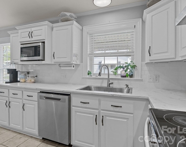 783 Sw Pearl Avenue - Photo Thumbnail 11