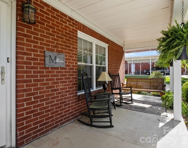 783 Sw Pearl Avenue - Photo Thumbnail 29