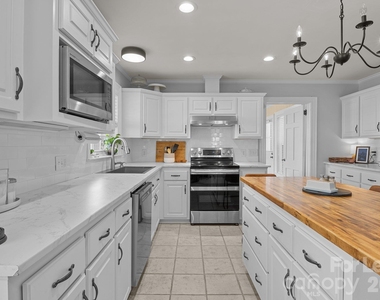 783 Sw Pearl Avenue - Photo Thumbnail 9