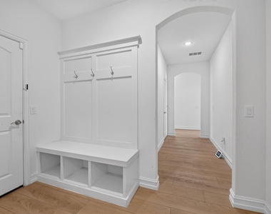 11216 Bodiam Drive - Photo Thumbnail 11