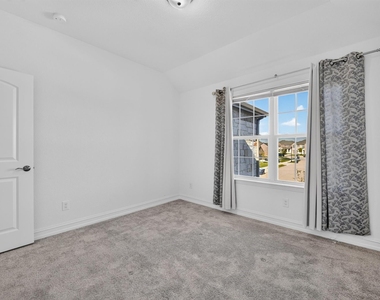 11216 Bodiam Drive - Photo Thumbnail 14