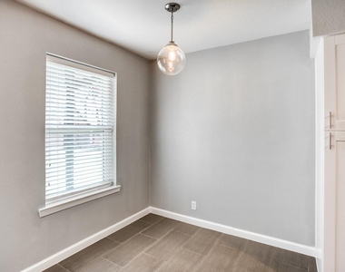 5708 Hudson Street - Photo Thumbnail 2