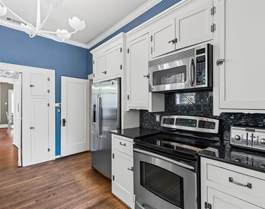 3511 Dartmouth Avenue - Photo Thumbnail 10
