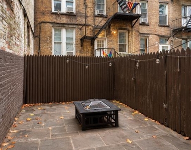 53 Leroy Street - Photo Thumbnail 9