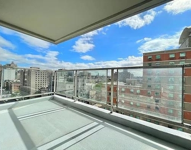 East 9th Street - Photo Thumbnail 16