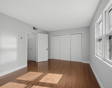175 Heritage Hills - Photo Thumbnail 12