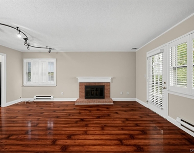 175 Heritage Hills - Photo Thumbnail 5