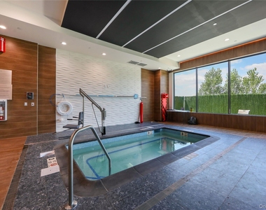 701 Ridge Hill Boulevard - Photo Thumbnail 11