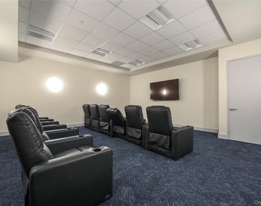 701 Ridge Hill Boulevard - Photo Thumbnail 18