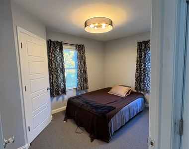 37 Lincoln Court - Photo Thumbnail 6