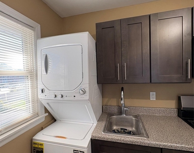 37 Lincoln Court - Photo Thumbnail 4