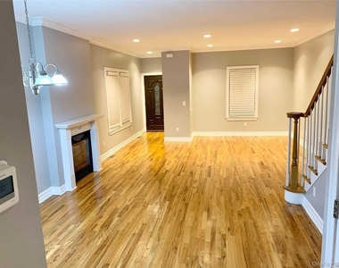 1 Owen Street - Photo Thumbnail 25