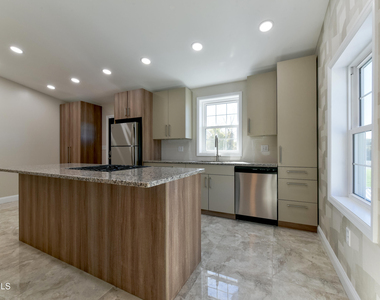 64 Burton Avenue - Photo Thumbnail 3