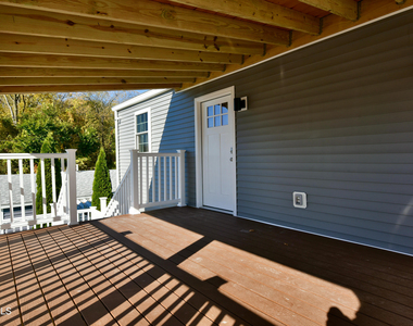 64 Burton Avenue - Photo Thumbnail 31