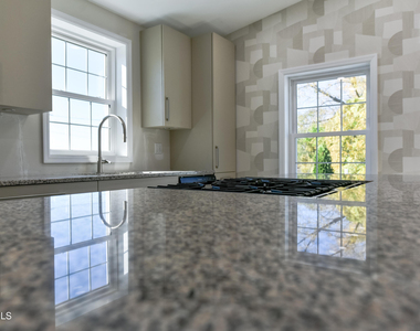 64 Burton Avenue - Photo Thumbnail 2