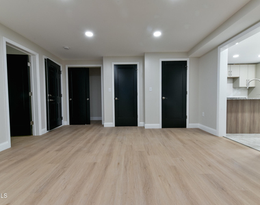64 Burton Avenue - Photo Thumbnail 9