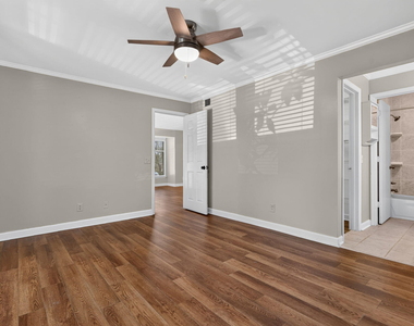 1021 Nicholwood Drive - Photo Thumbnail 20