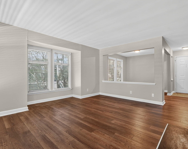 1021 Nicholwood Drive - Photo Thumbnail 14