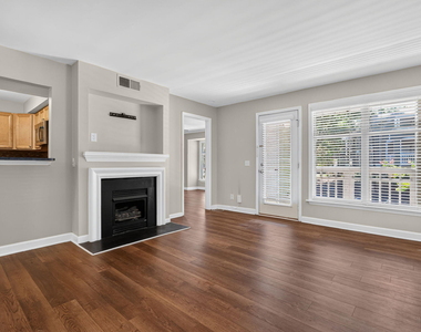 1021 Nicholwood Drive - Photo Thumbnail 12