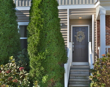 100 Stratford Lakes Drive - Photo Thumbnail 1