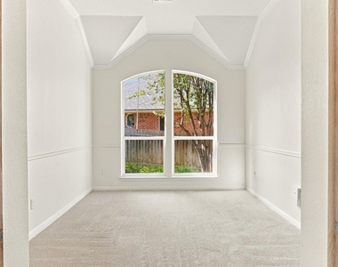 6309 Clarion Dr - Photo Thumbnail 19