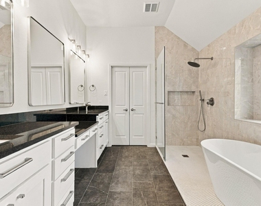 6309 Clarion Dr - Photo Thumbnail 14