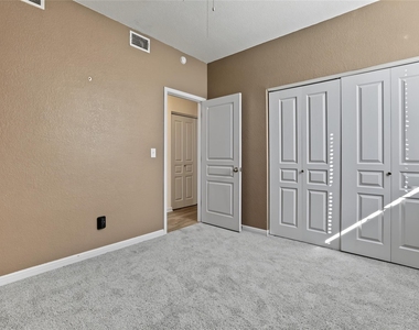 1244 Nevarez Dr - Photo Thumbnail 34