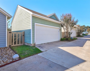 1244 Nevarez Dr - Photo Thumbnail 38