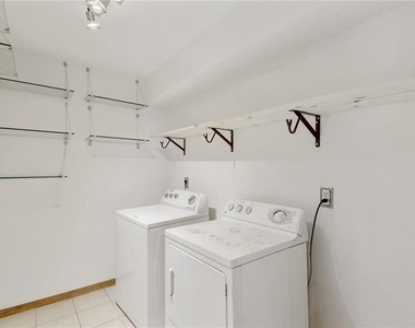 4732 Palisade Dr - Photo Thumbnail 12