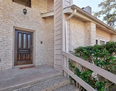 4732 Palisade Dr - Photo Thumbnail 1