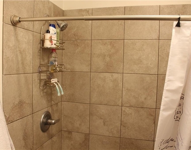 706 W 24th St - Photo Thumbnail 16