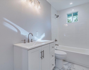 5201 Calais Ct - Photo Thumbnail 25