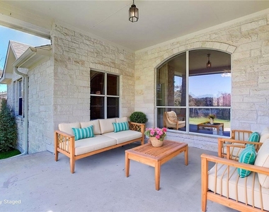 120 Abbey Dr - Photo Thumbnail 17