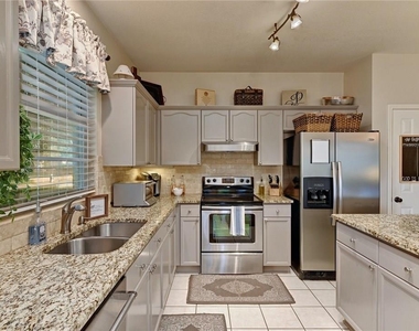 2508 Sonoma Cv - Photo Thumbnail 7