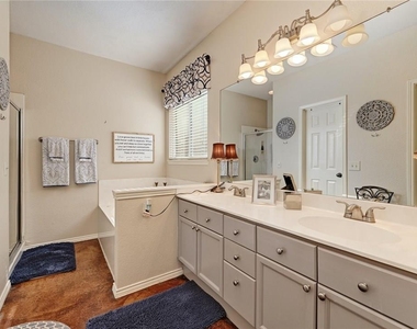 2508 Sonoma Cv - Photo Thumbnail 15