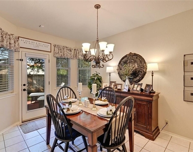 2508 Sonoma Cv - Photo Thumbnail 11