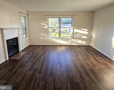 494 Crystal Lane - Photo Thumbnail 1