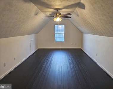 494 Crystal Lane - Photo Thumbnail 7