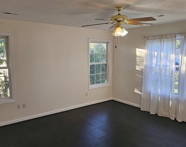 494 Crystal Lane - Photo Thumbnail 19