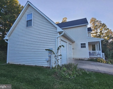 494 Crystal Lane - Photo Thumbnail 25