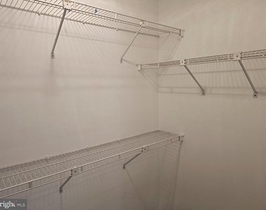494 Crystal Lane - Photo Thumbnail 17