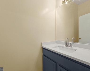 17346 Wexford Loop - Photo Thumbnail 17