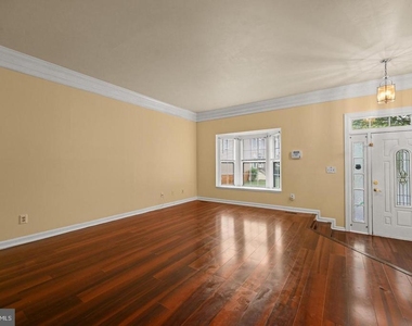 17346 Wexford Loop - Photo Thumbnail 8