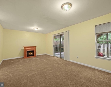17346 Wexford Loop - Photo Thumbnail 23