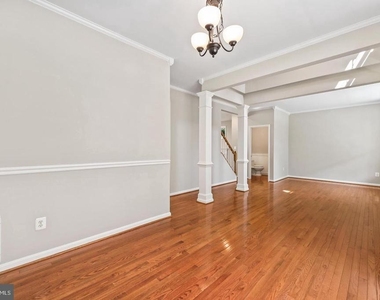 12494 Iona Sound Drive - Photo Thumbnail 9