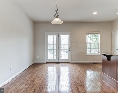 7039 Trek Way - Photo Thumbnail 28